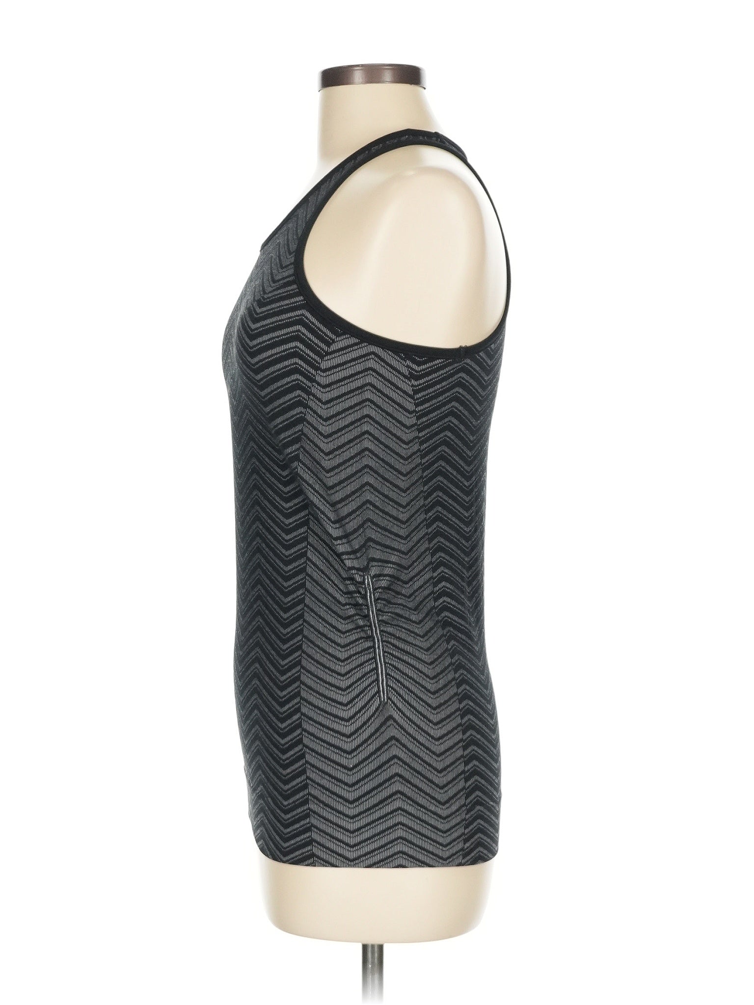 4 size - M