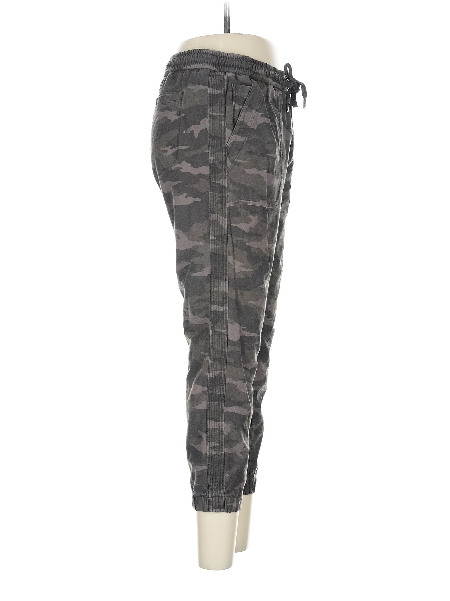 3 size - 6 P