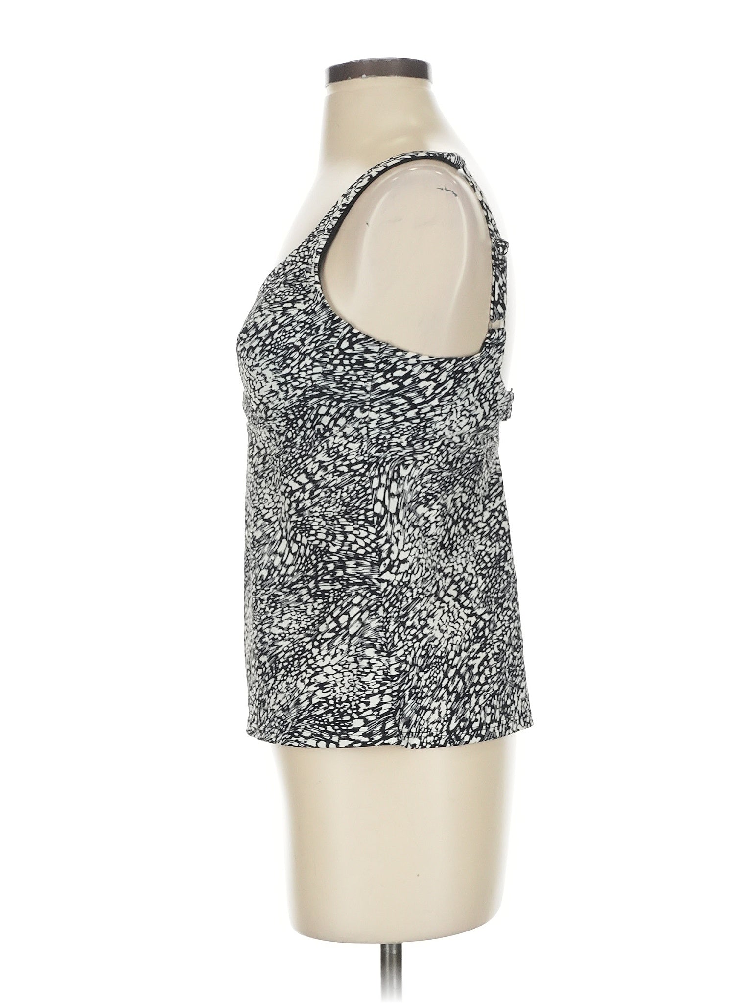 4 size - Sm - Med (34B)