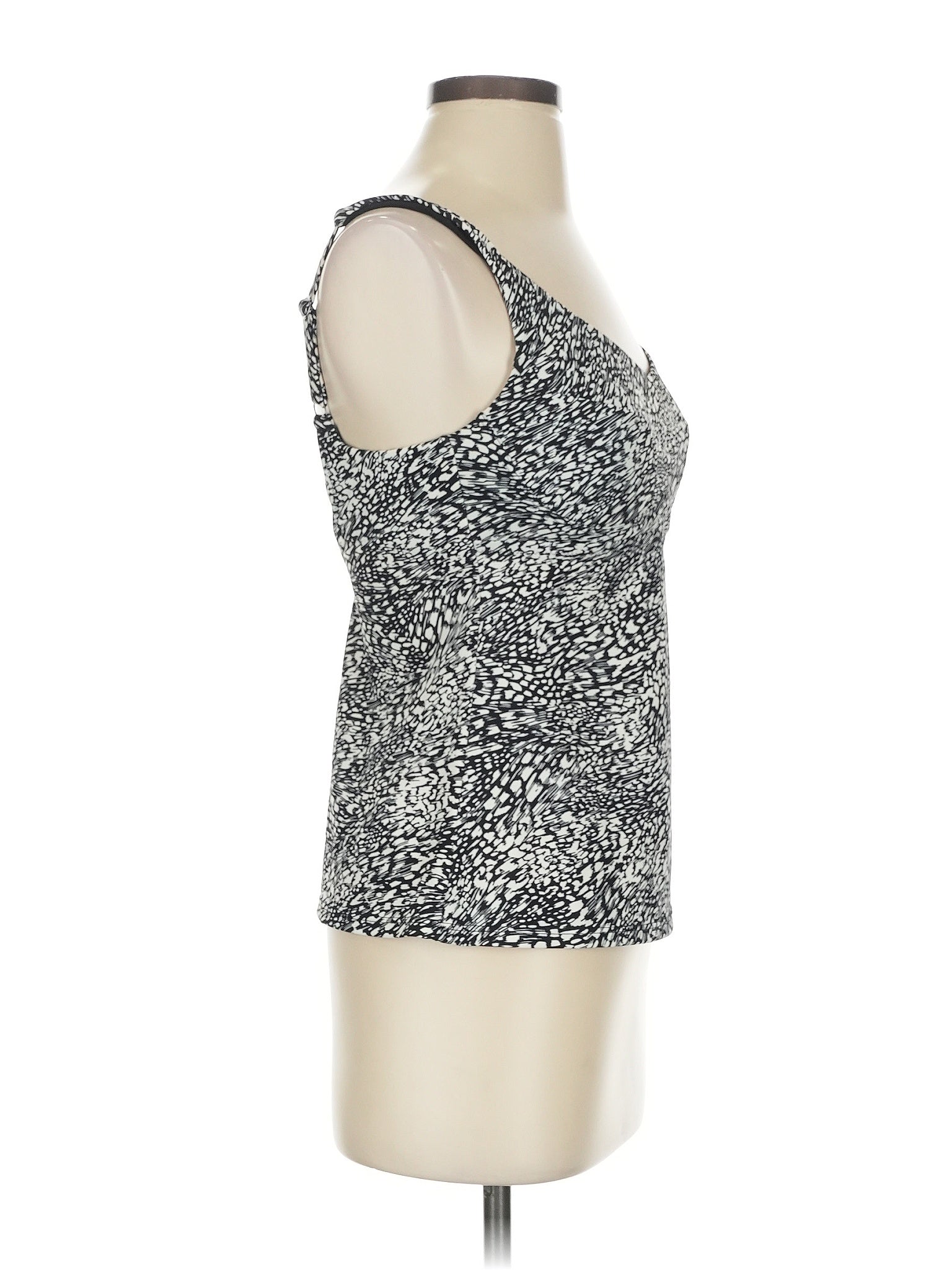 3 size - Sm - Med (34B)