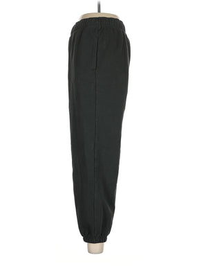 4 size - Med(Estimated)