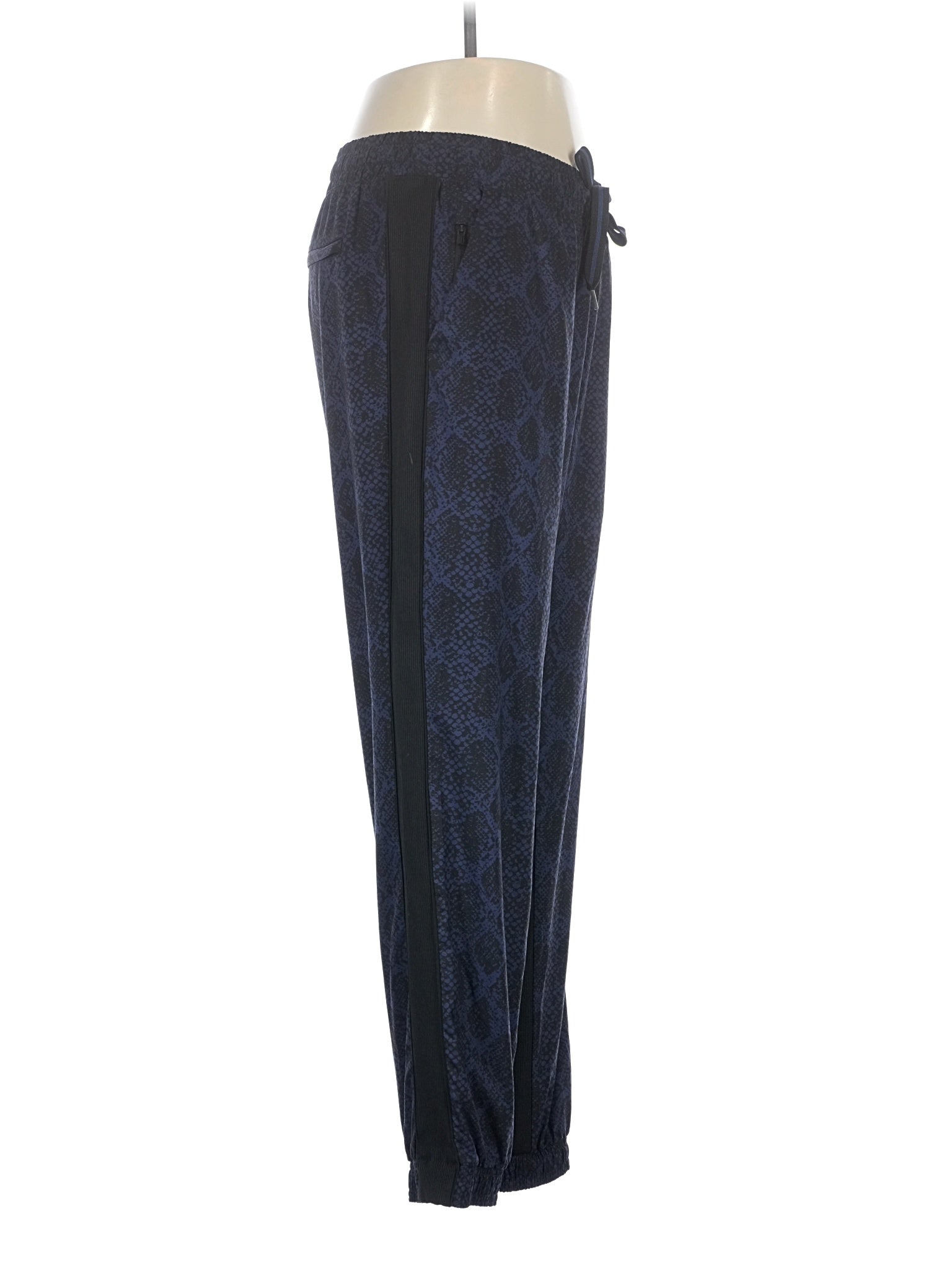 3 size - 8