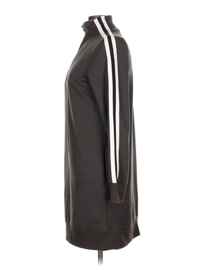 4 size - Lg (Estimated)