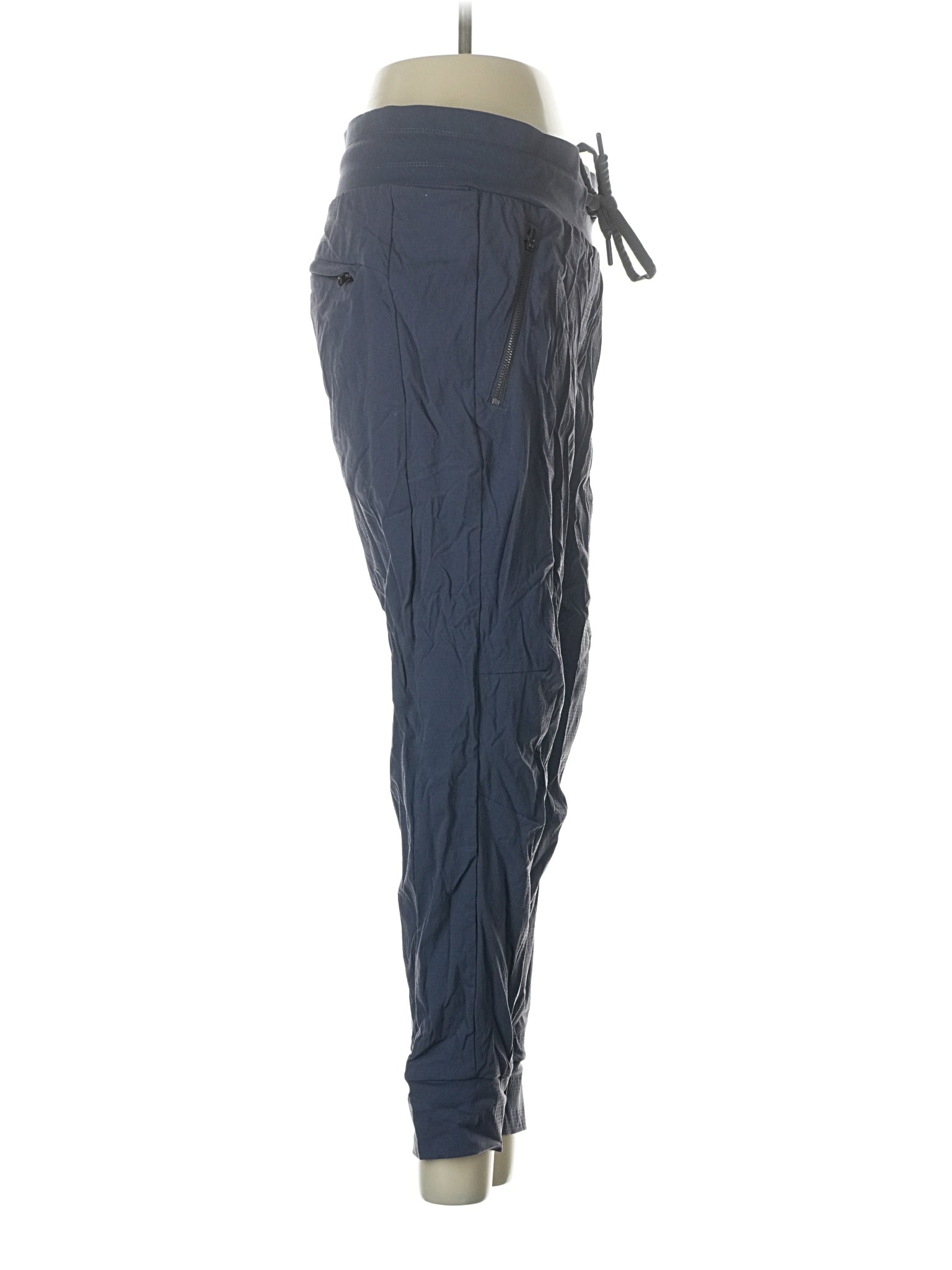 3 size - 4 P