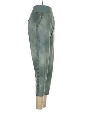 3 size - 2