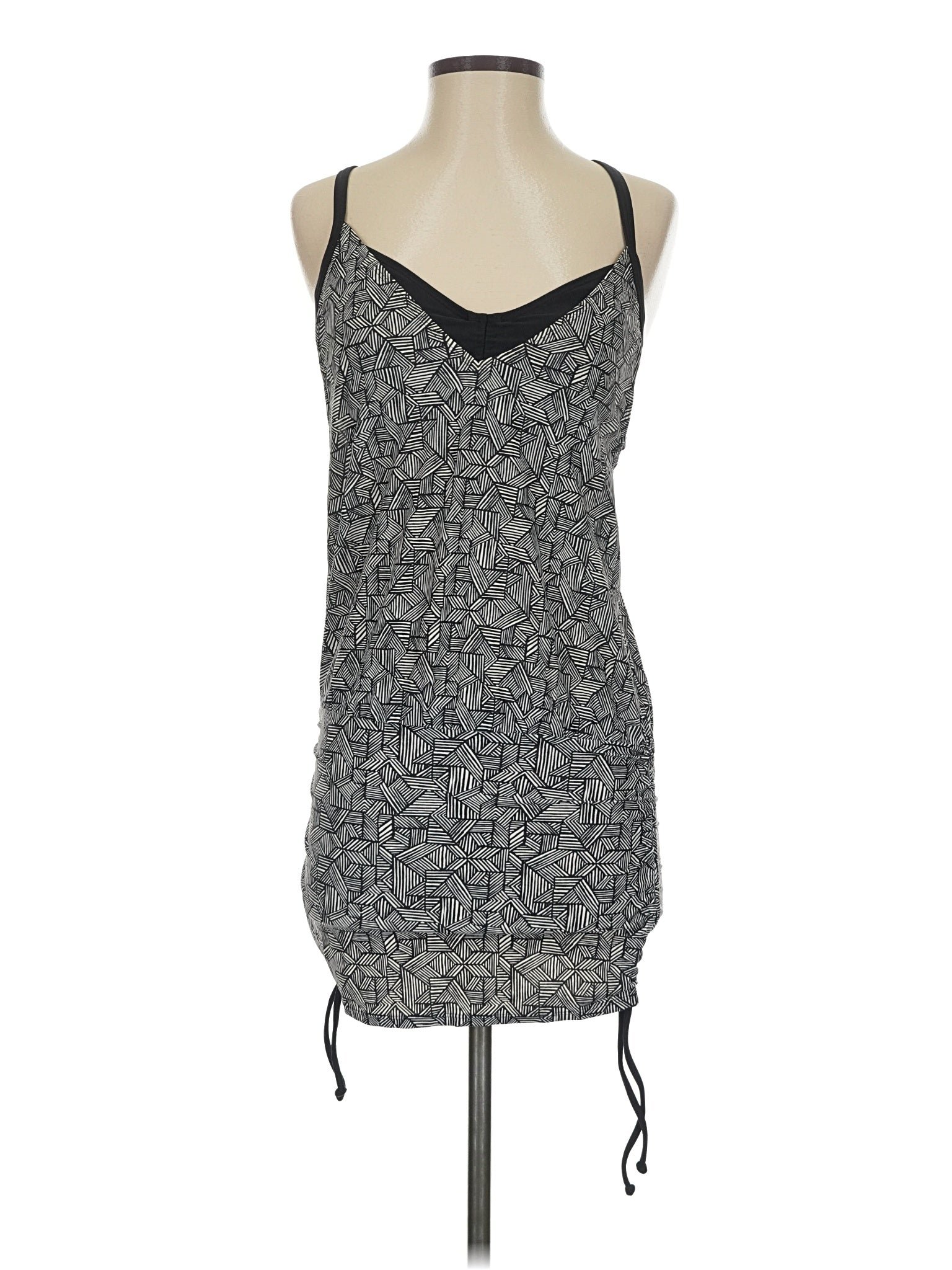 1 size - 32D/DD