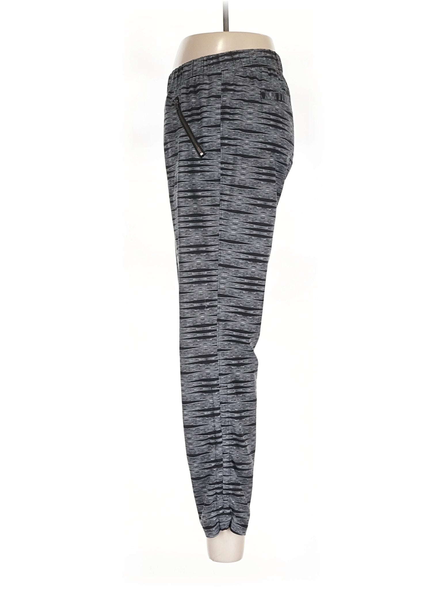 4 size - 8