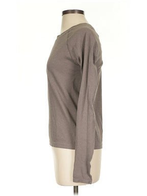 4 size - XS (Estimated)