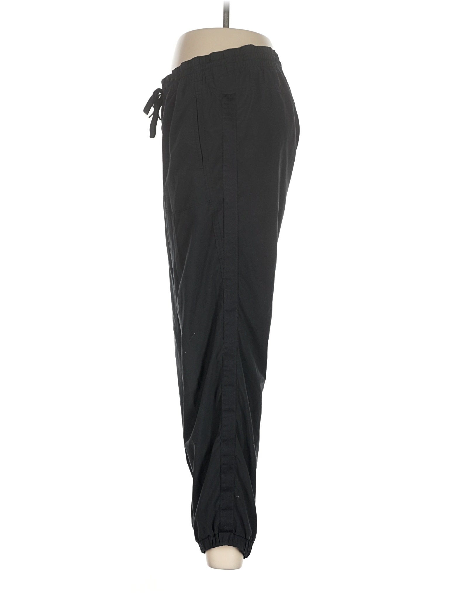 4 size - 4(Estimated)