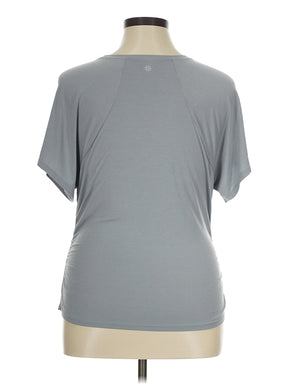 2 size - XL (Estimated)