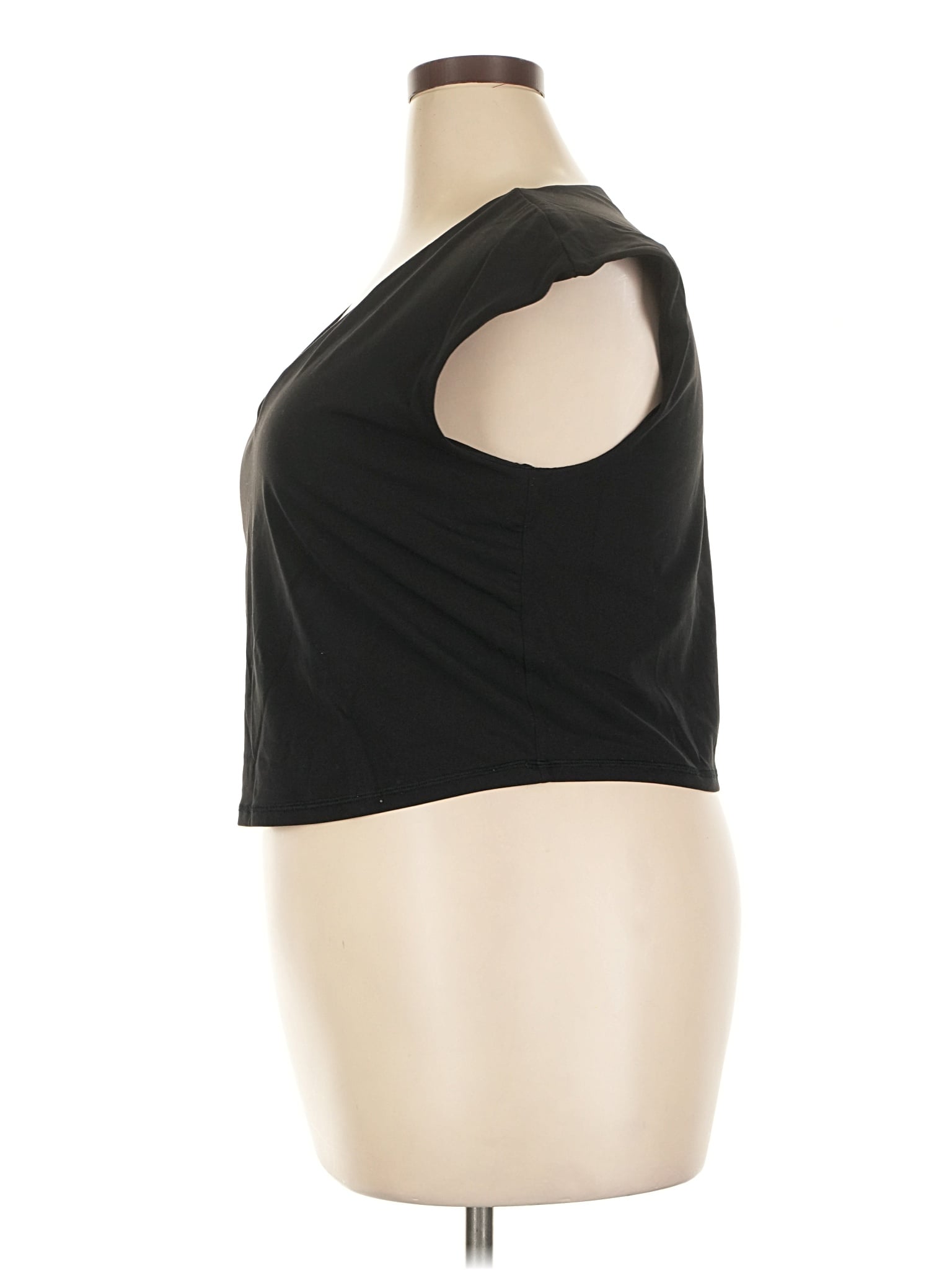 4 size - XXL (Estimated)