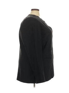 3 size - 22 W