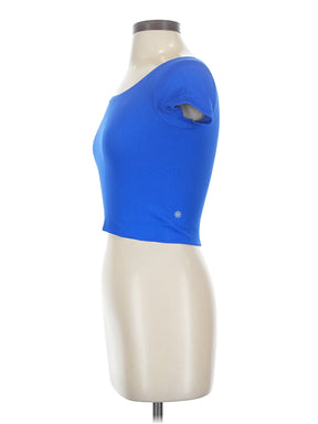 4 size - Sm (Estimated)