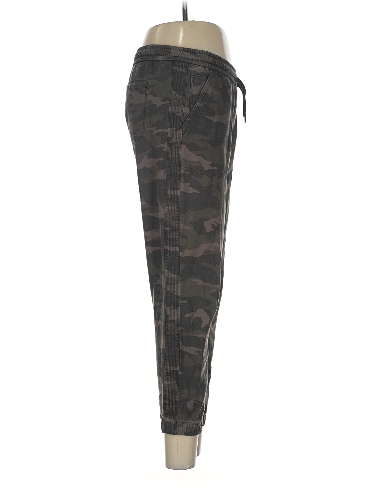 3 size - 6 P