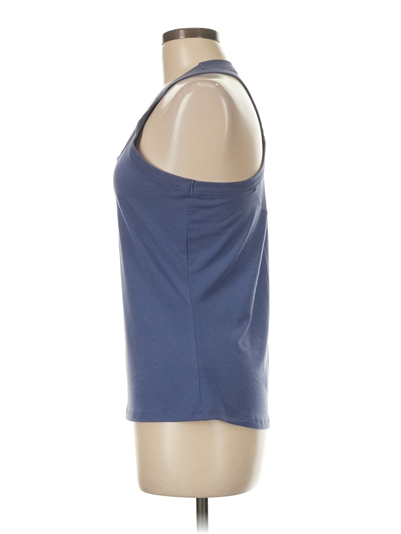 4 size - 4 (Estimated)