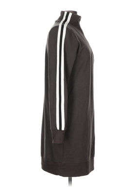 3 size - Lg (Estimated)