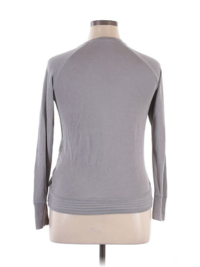 2 size - XL (Estimated)