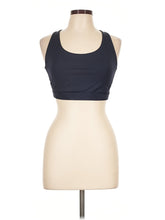 1 size - Lg(Estimated)