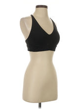 1 size - Sm - Med (34B)