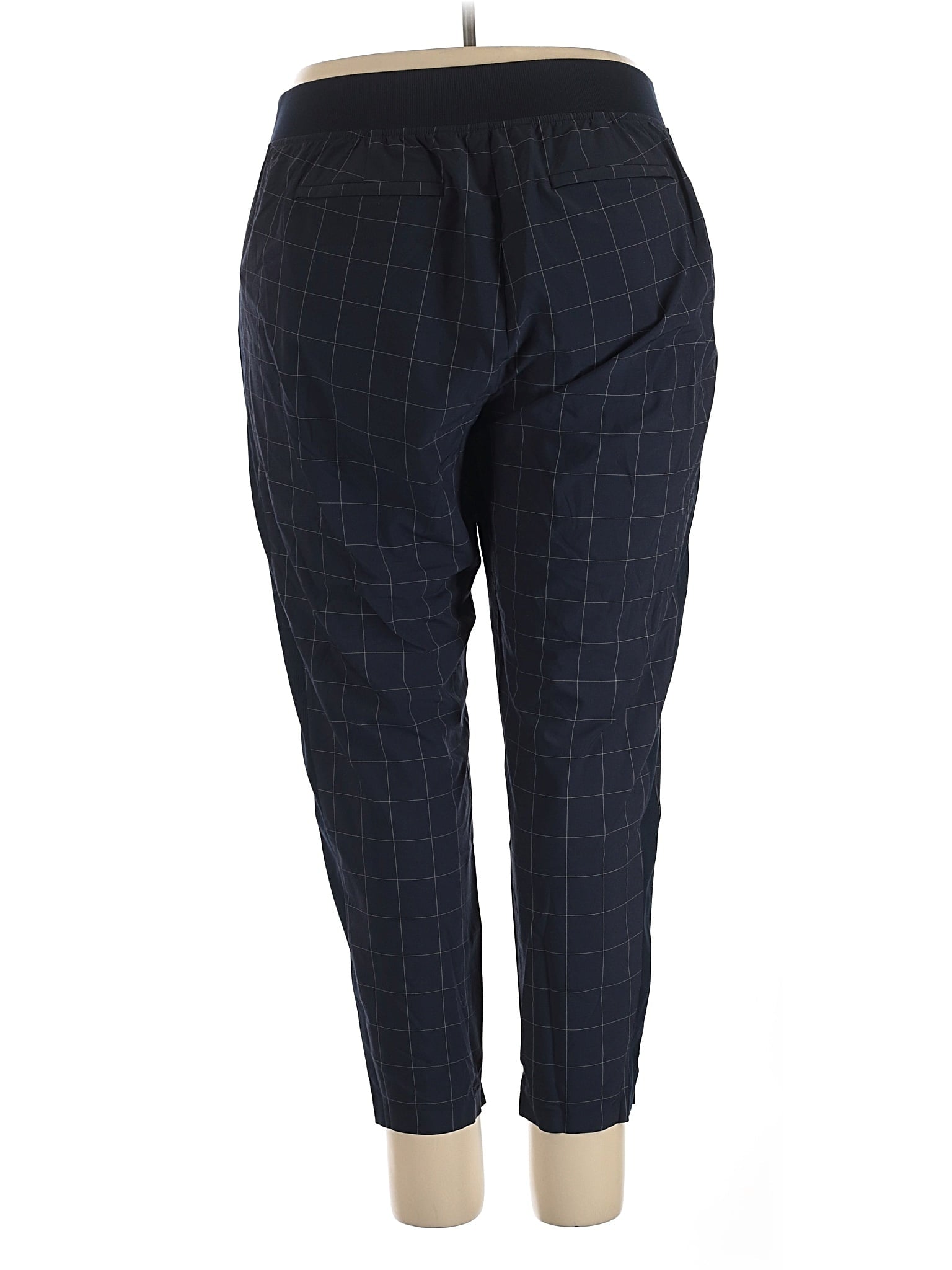 2 size - 18 W