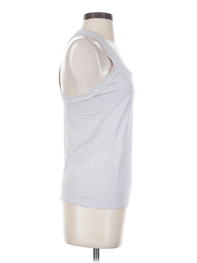 3 size - Sm (Estimated)