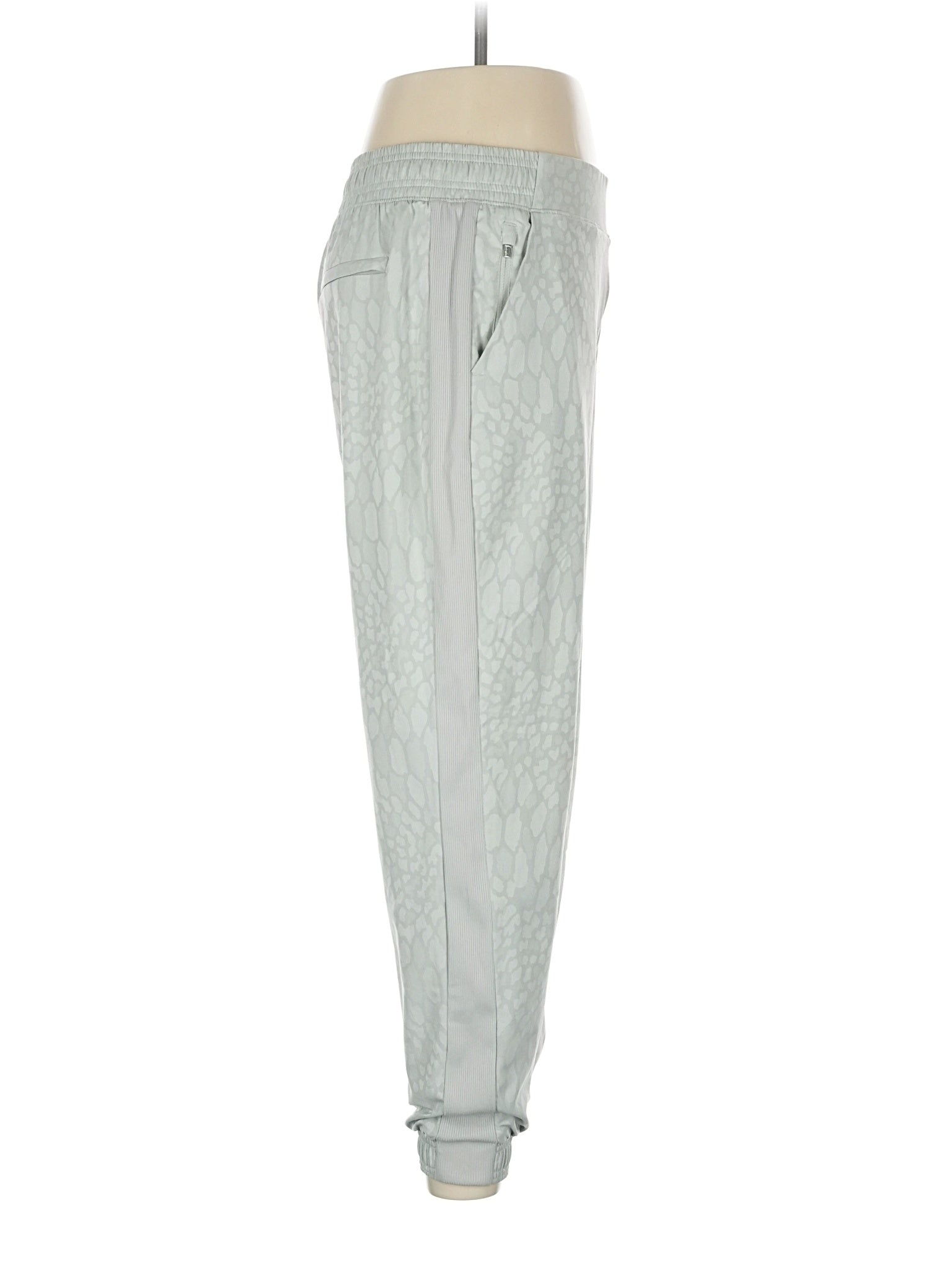 3 size - 8 P
