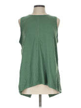 1 size - Lg (Estimated)