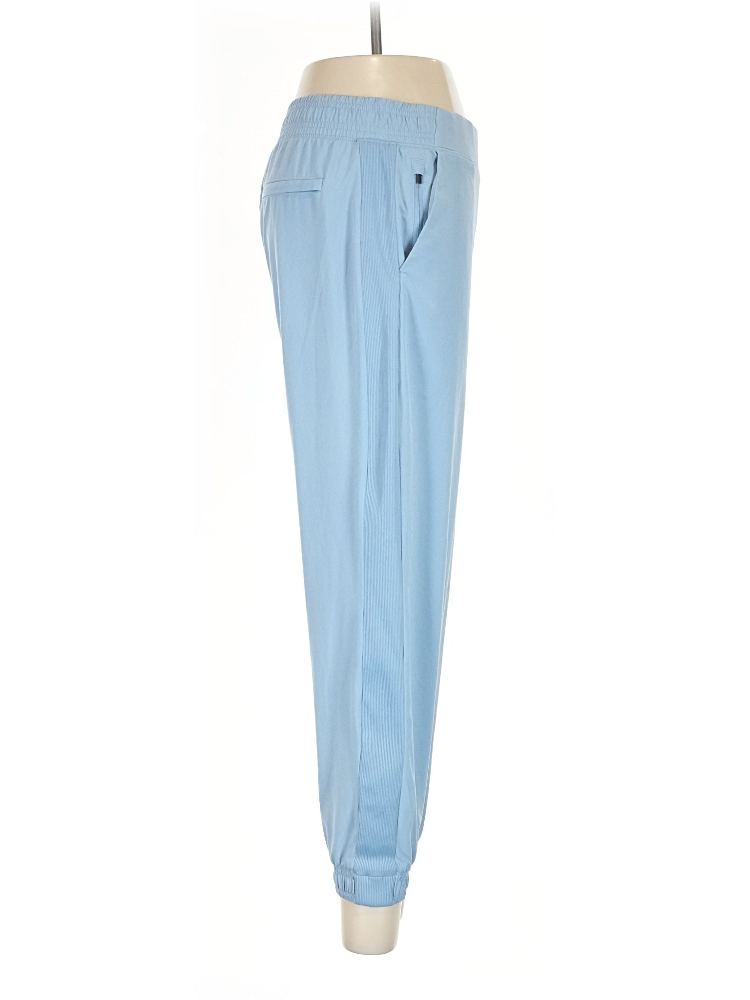 3 size - 4 P