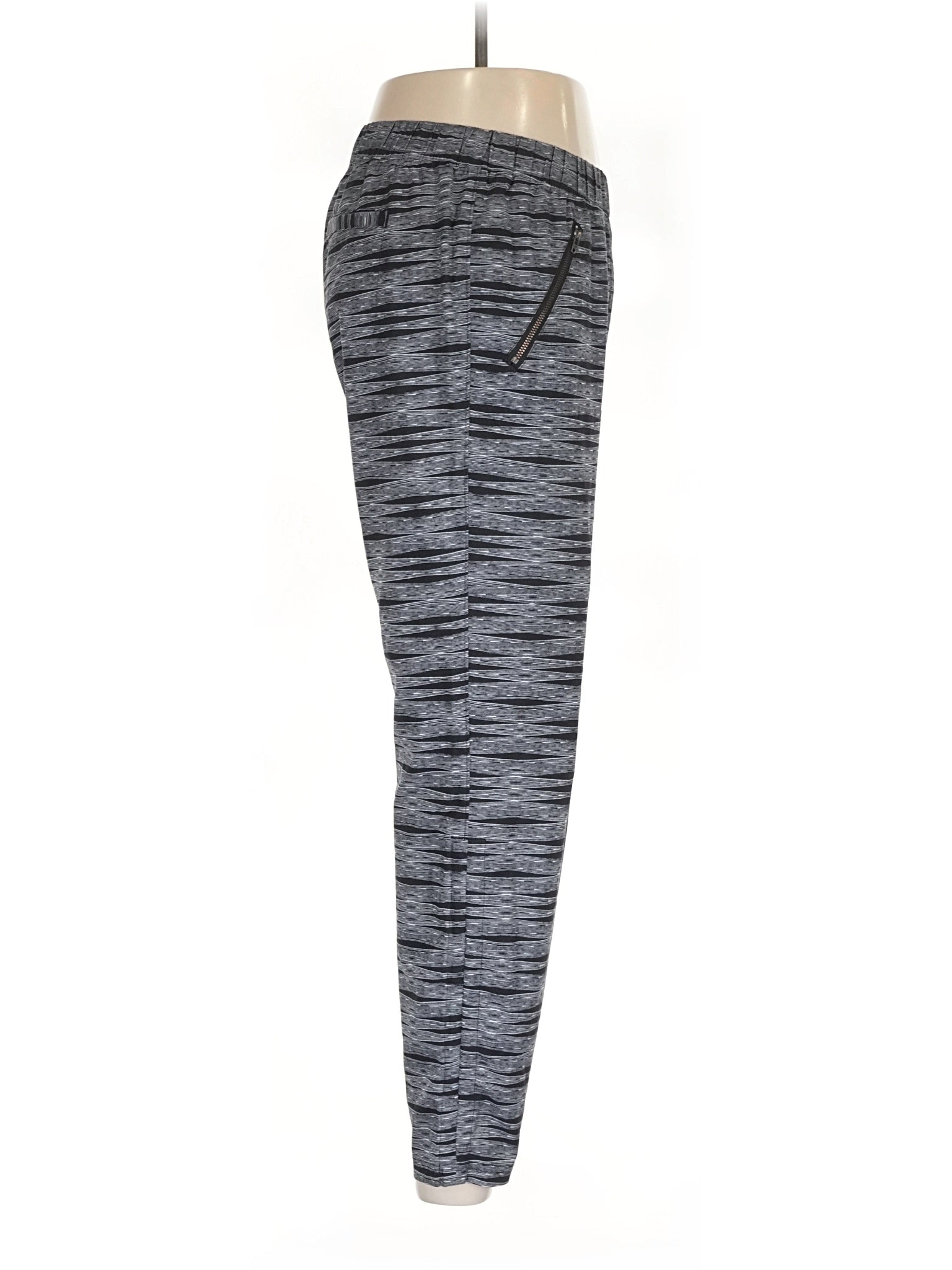 3 size - 4