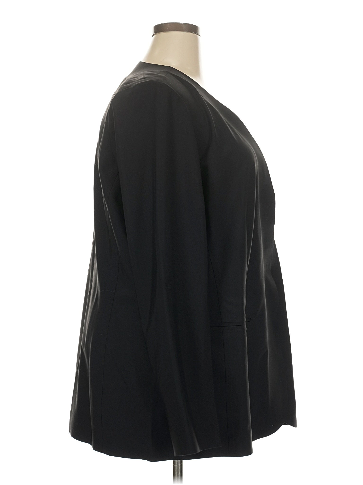 3 size - 22 W