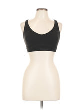 1 size - Lg (Estimated)