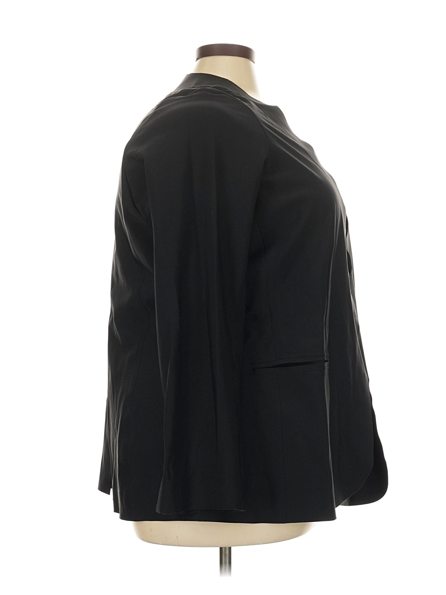 3 size - 22 W