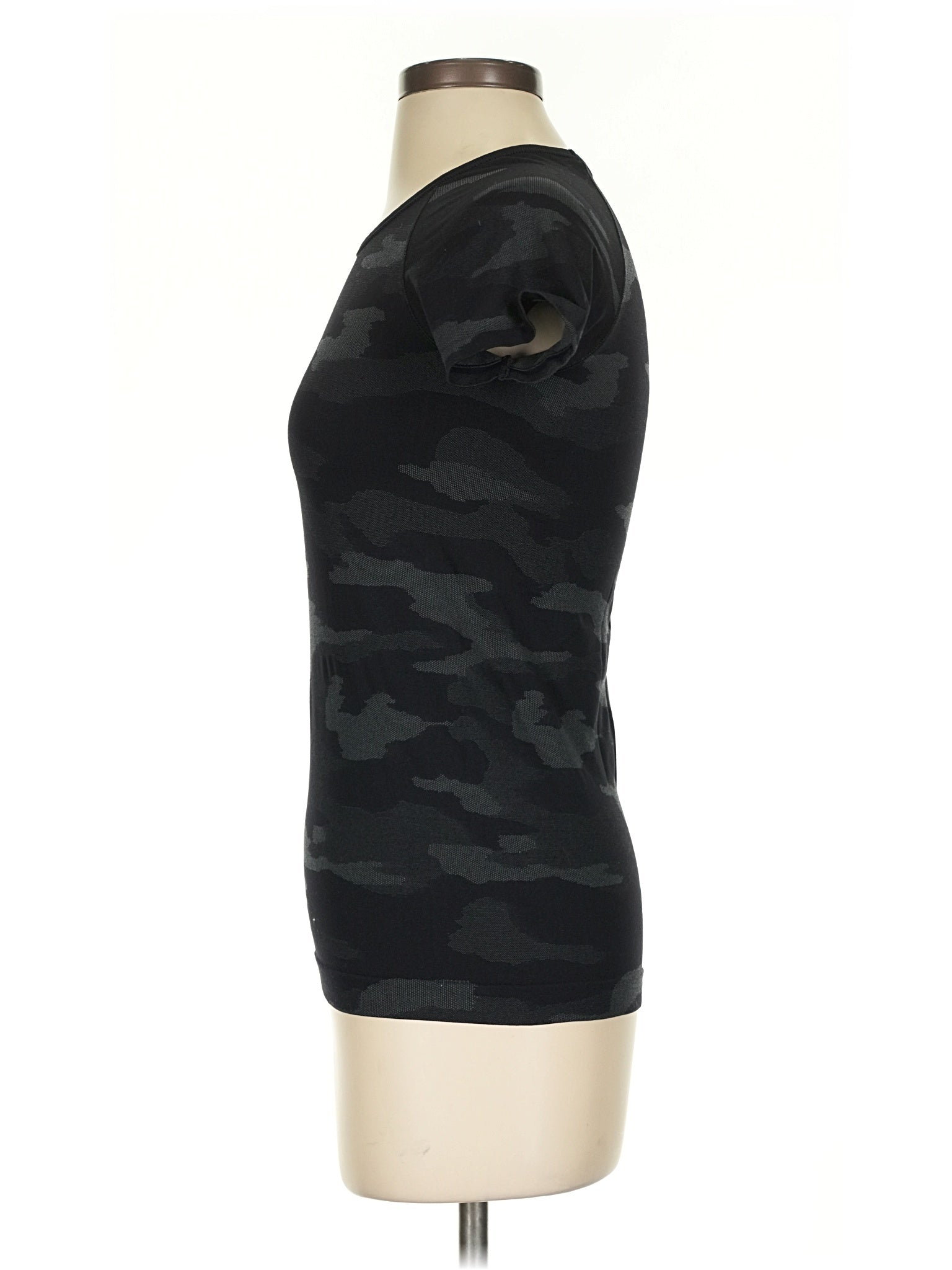 4 size - XS (Estimated)