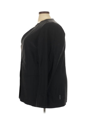 4 size - 22 W