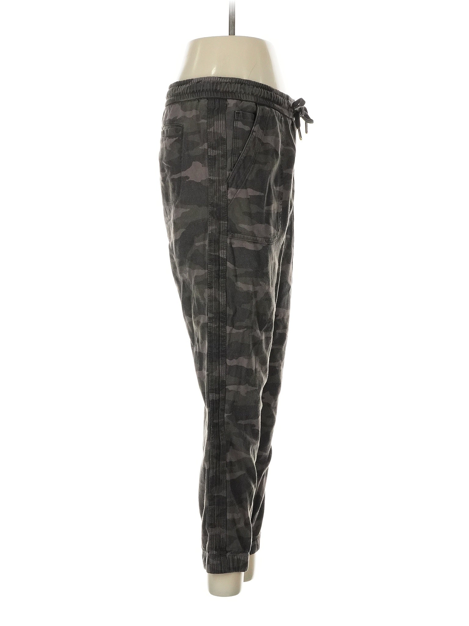 3 size - 4 P