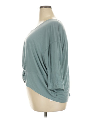 4 size - 2X W