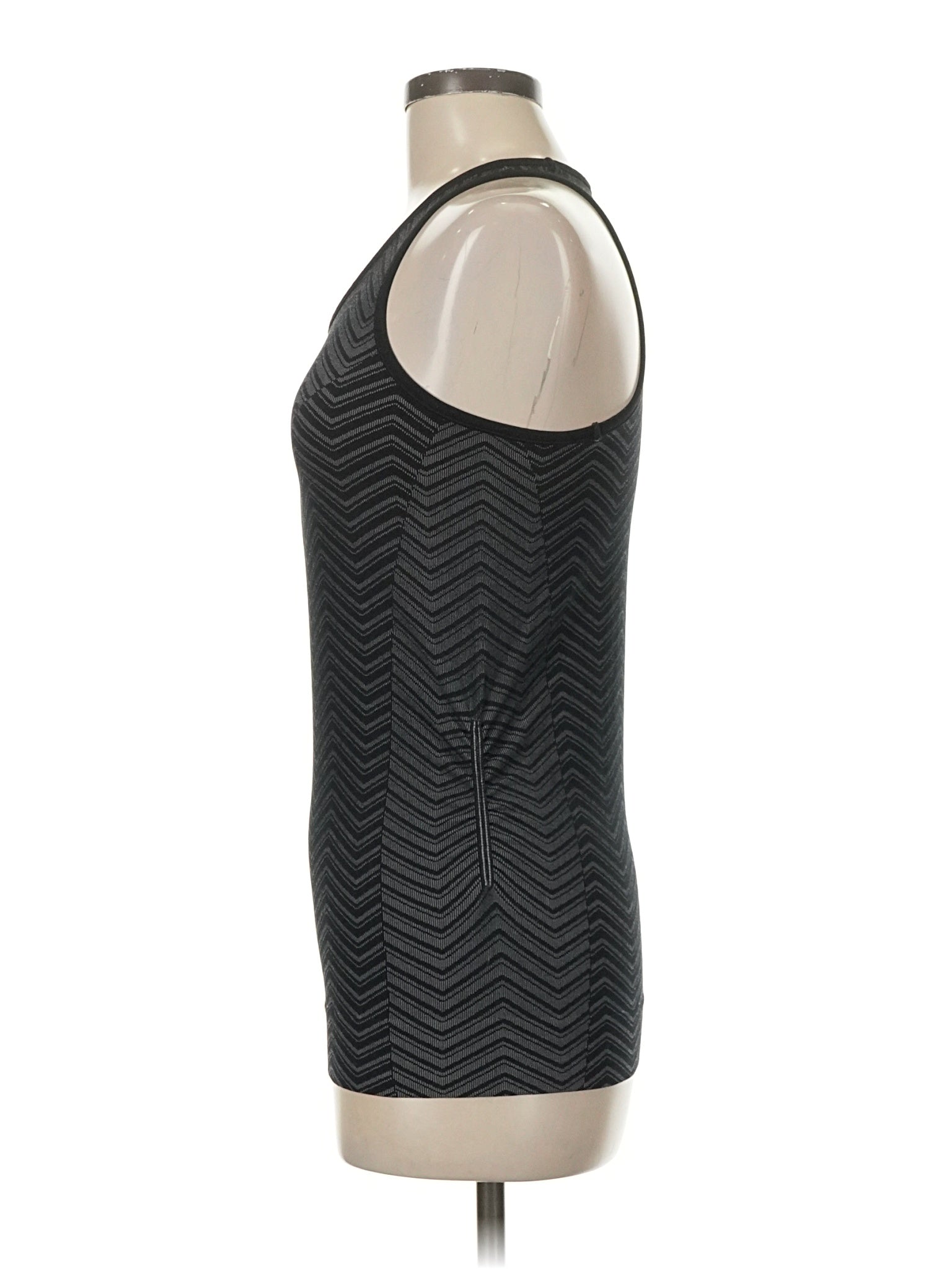 4 size - M