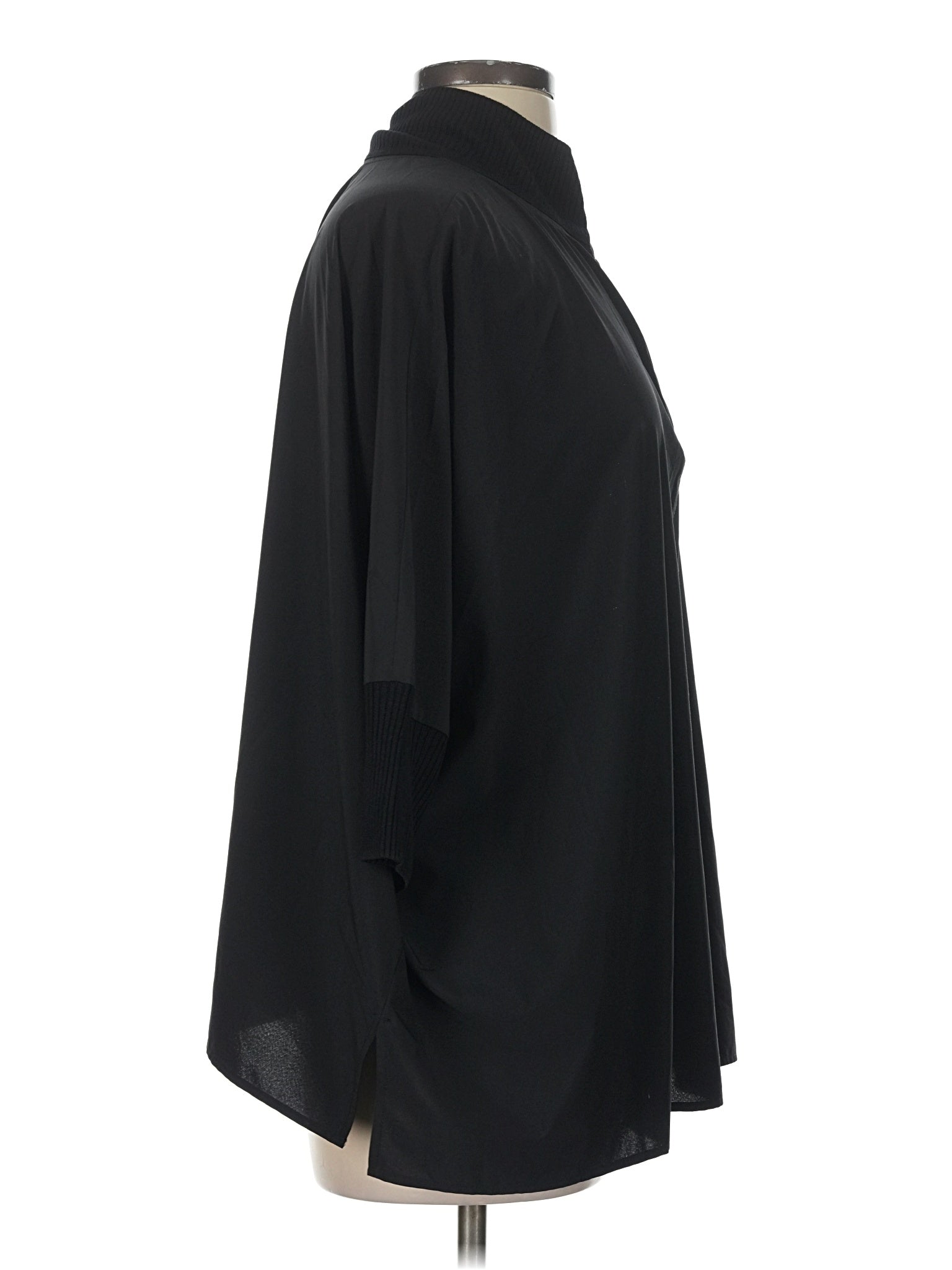 3 size - Lg (Estimated)