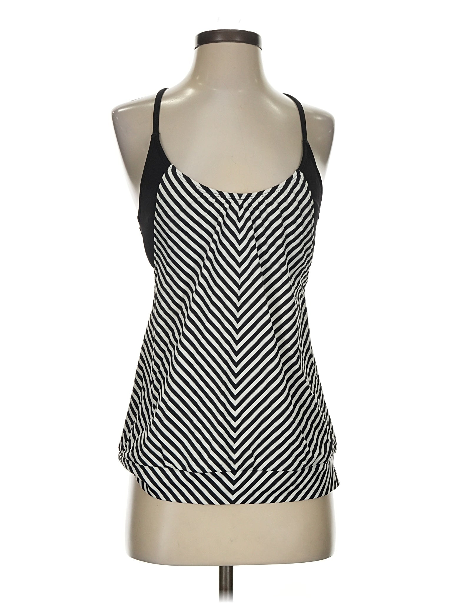 1 size - 34B/C