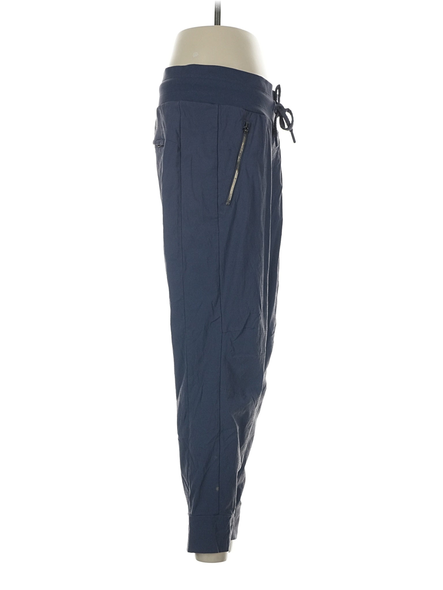 3 size - 4 P