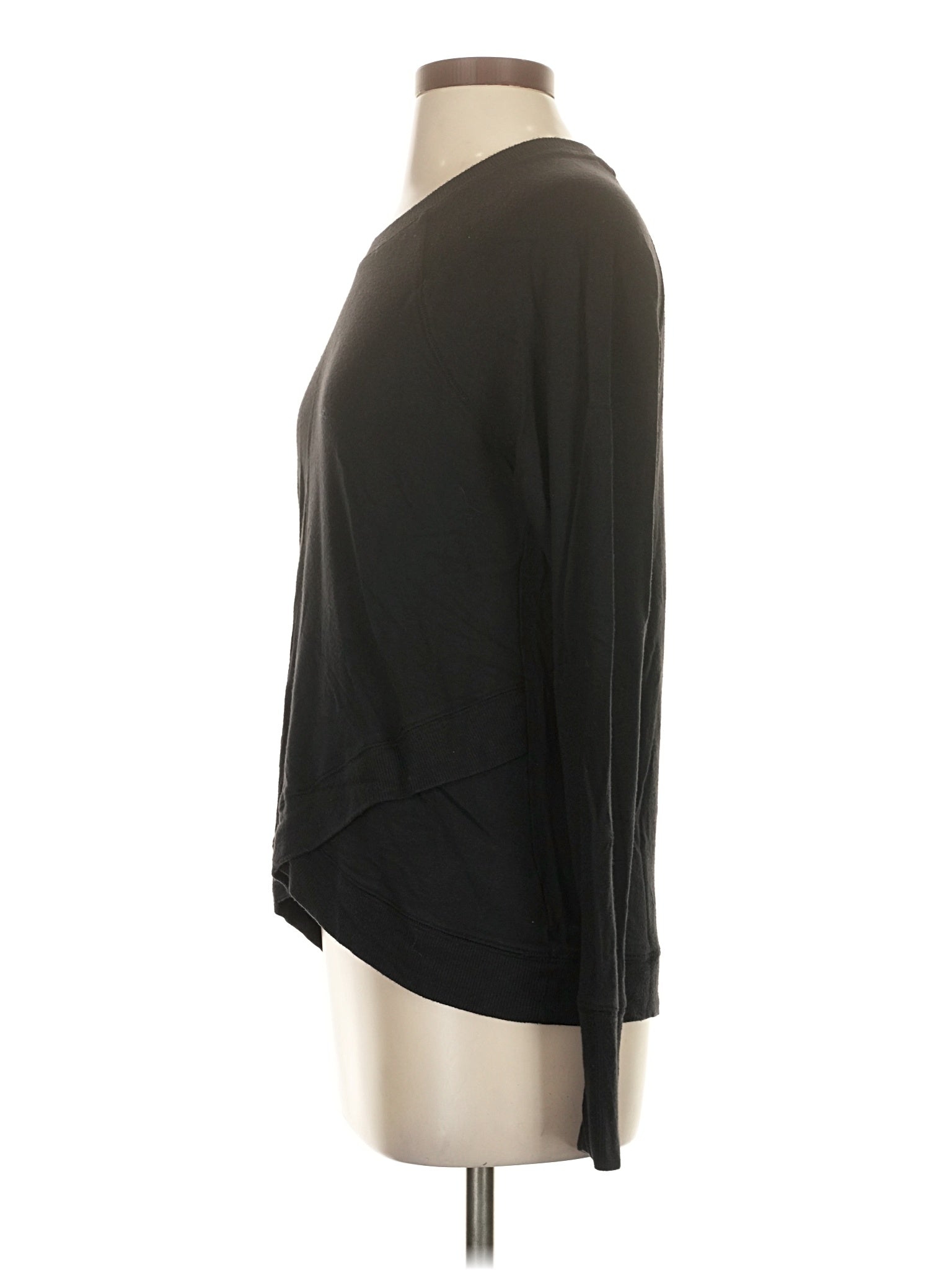 4 size - 4(Estimated)