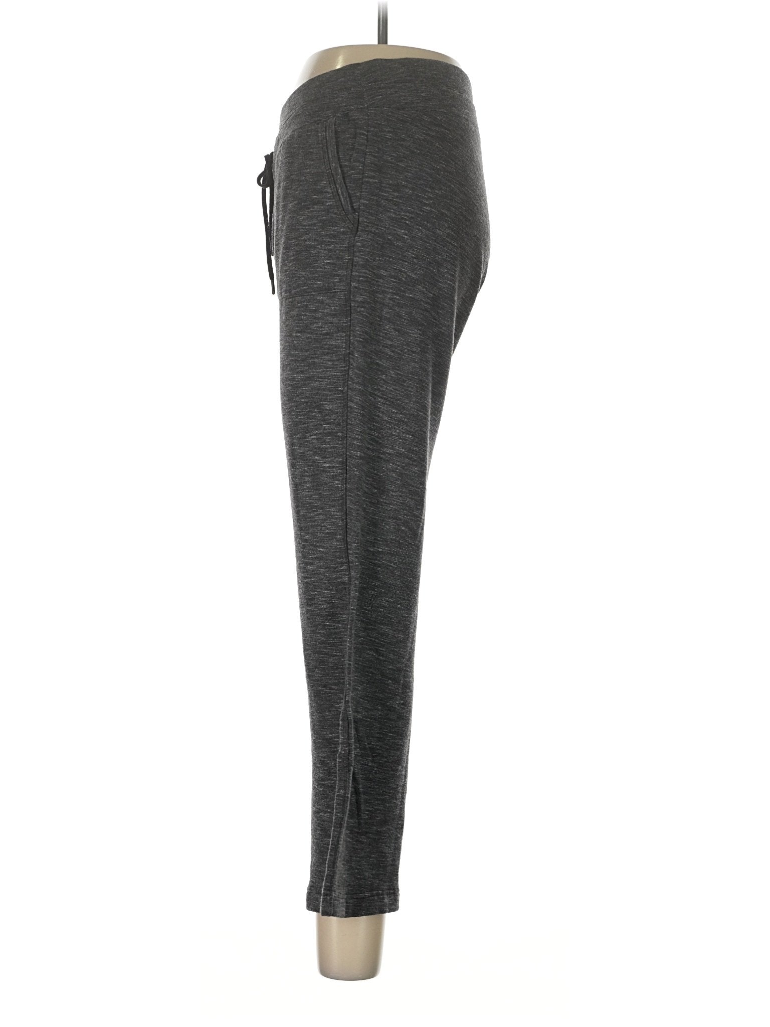 4 size - 6Estimated