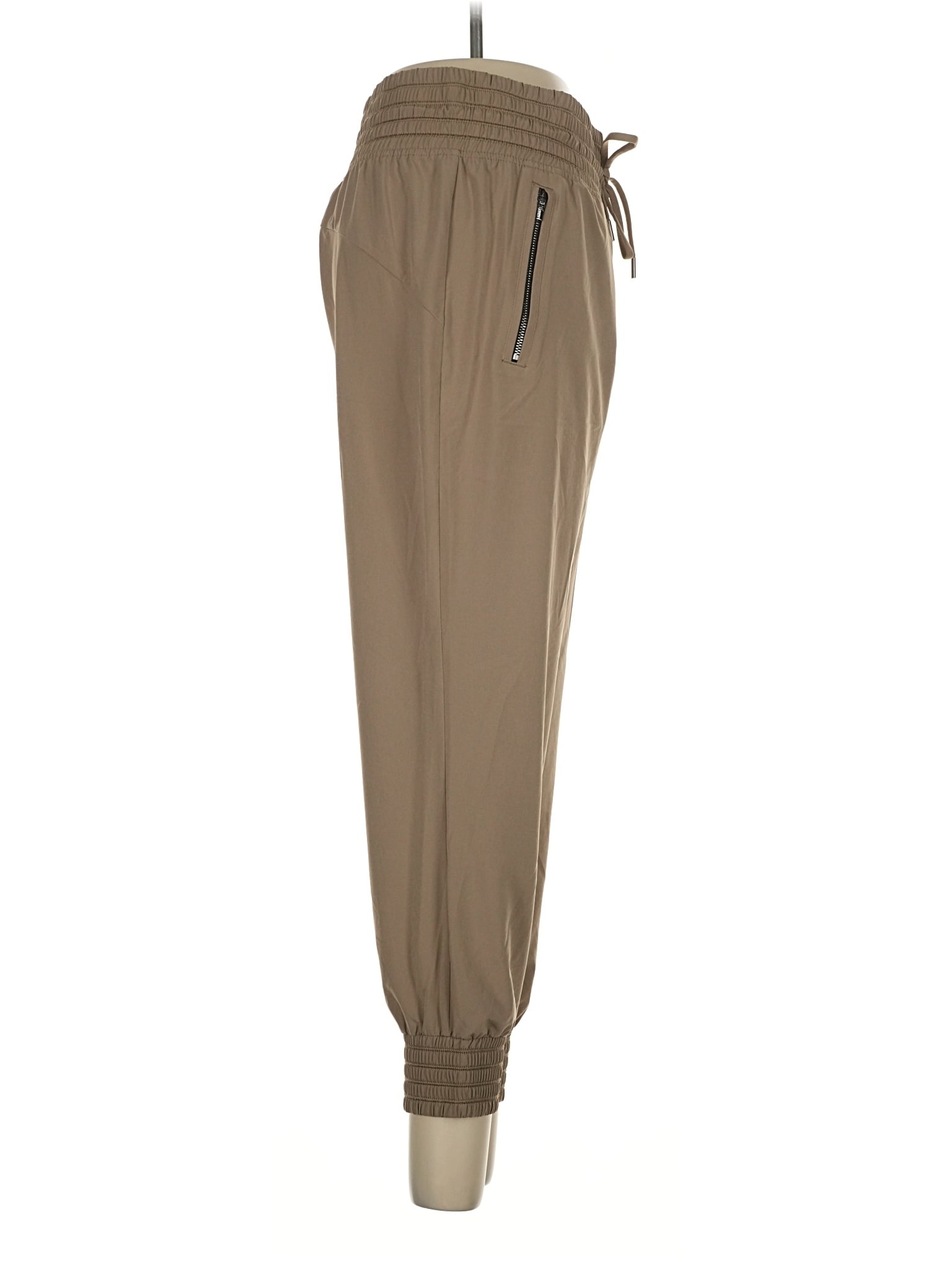 3 size - 4 P
