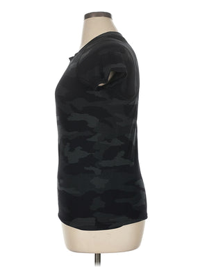 4 size - XL (Estimated)