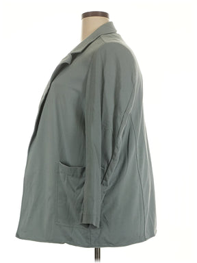 4 size - 18 W