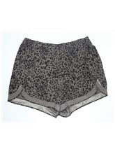 1 size - 2X W