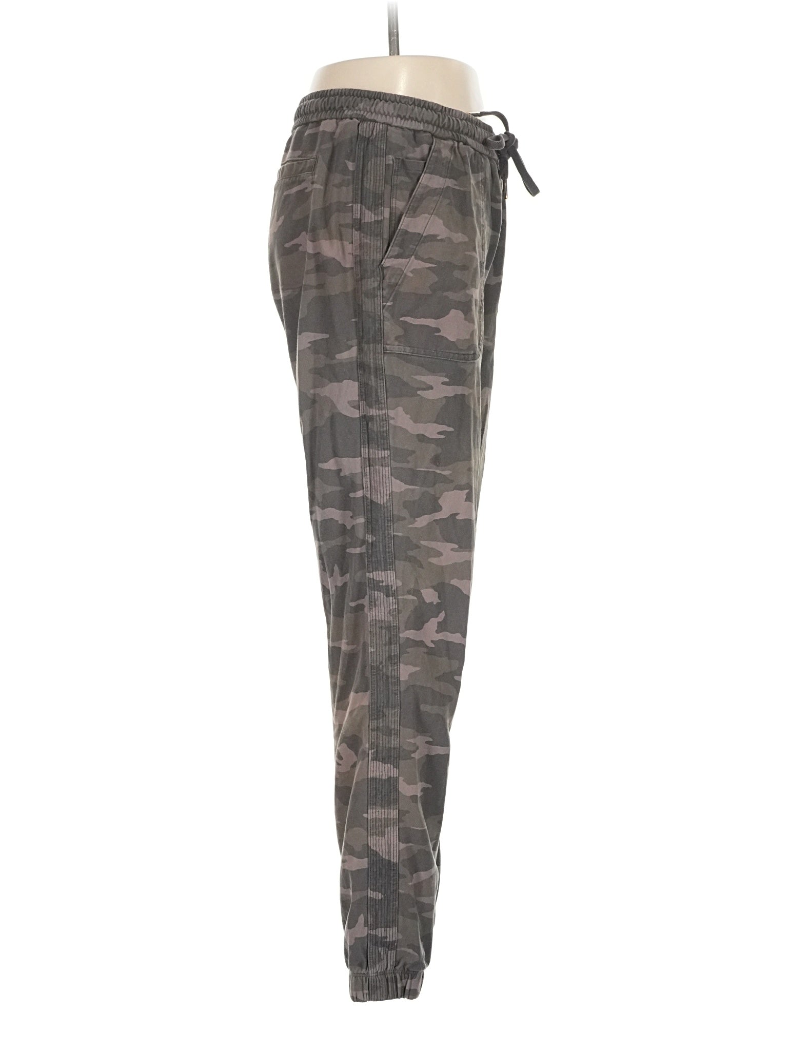 3 size - 6 P