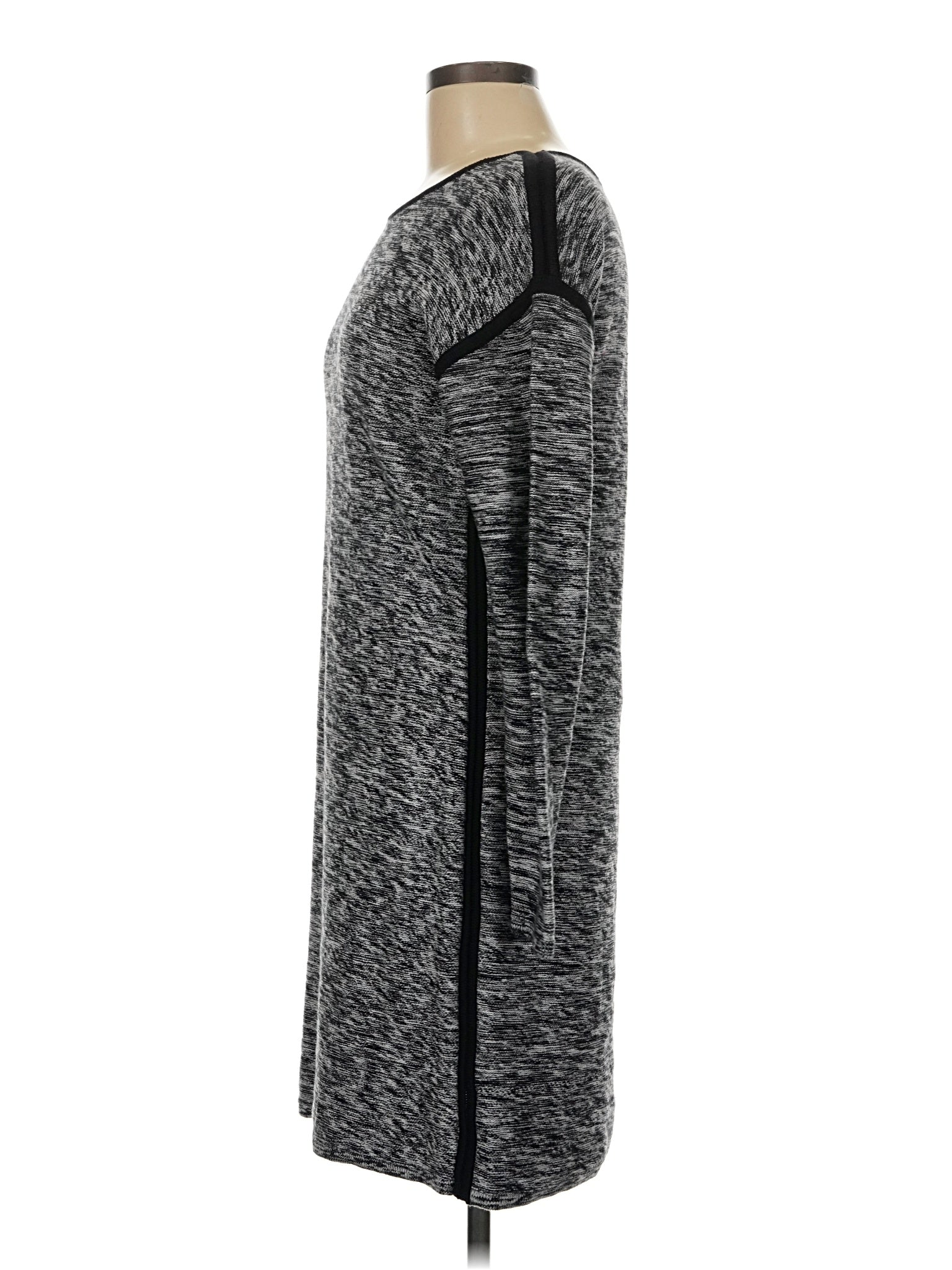 4 size - M