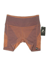 1 size - 2X W