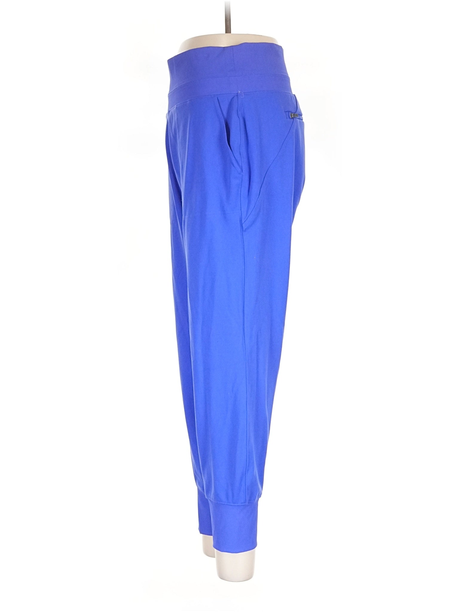 4 size - M